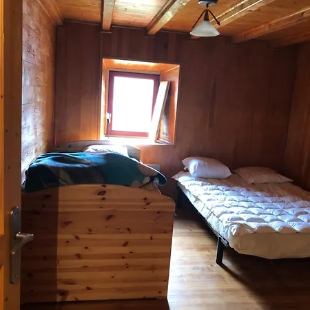 Maison Sur Le Chemin De Compostelle Hébergement de vacances Thoras