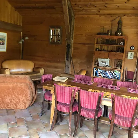 Maison Sur Le Chemin De Compostelle Hébergement de vacances Thoras